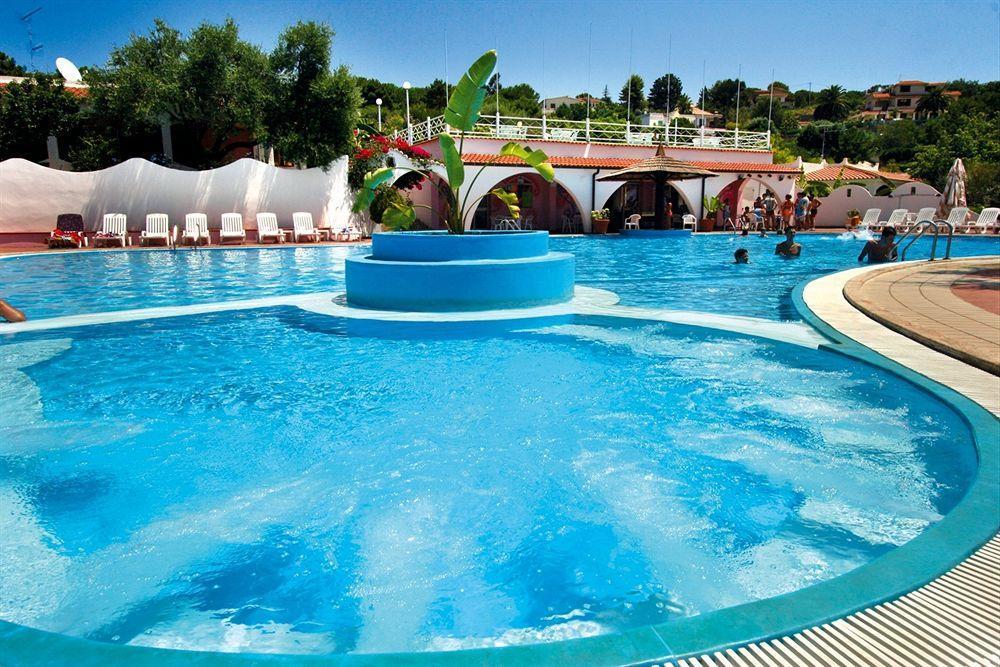 Residence Villaggio Smedile Capo Vaticano Dış mekan fotoğraf