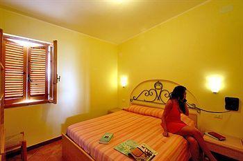 Residence Villaggio Smedile Capo Vaticano Dış mekan fotoğraf